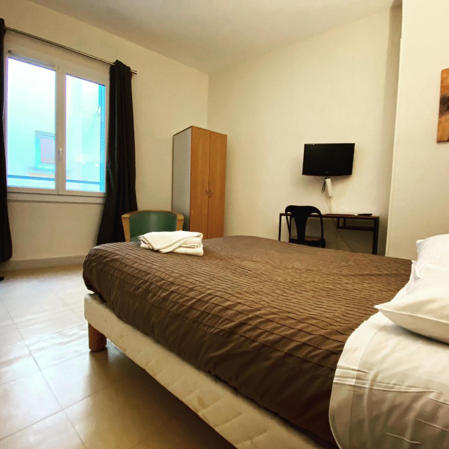 Hotel Le Midi Clermont-Cournon Exteriér fotografie