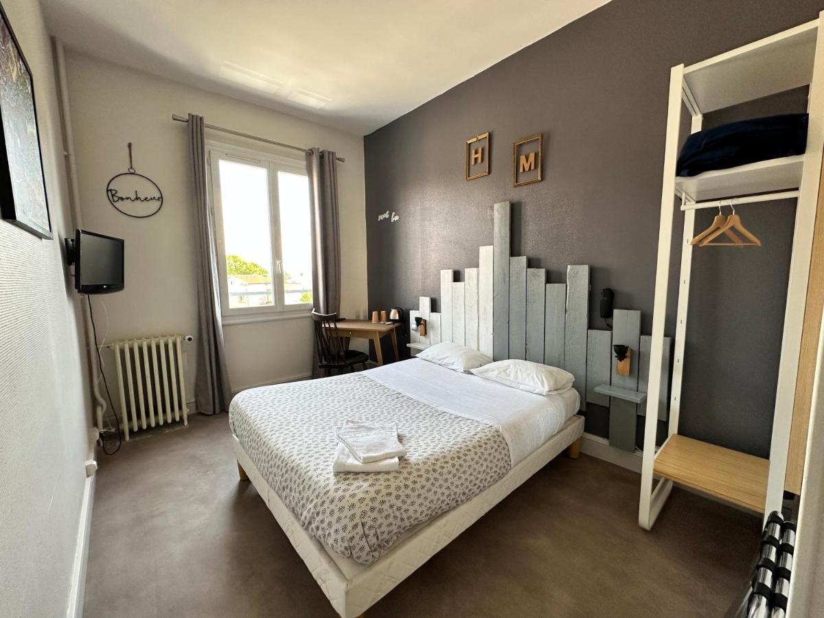 Hotel Le Midi Clermont-Cournon Exteriér fotografie