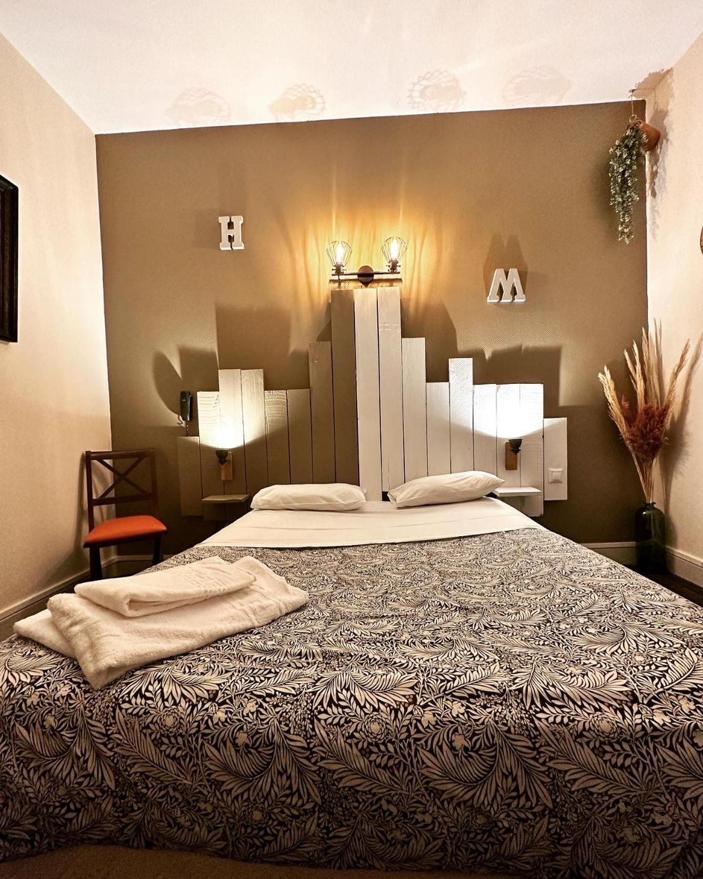 Hotel Le Midi Clermont-Cournon Exteriér fotografie